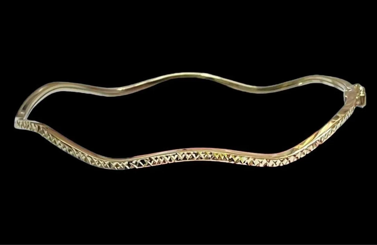 #GOLD2024 | 18K Golden Twist Bracelet