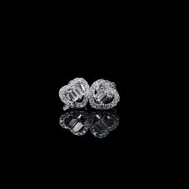 #LVNA2024 | Heart Halo Baguette Diamond Earrings 18kt