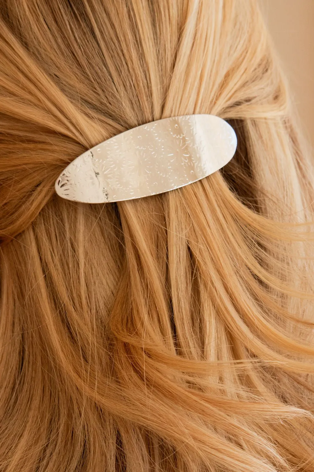 Metal Daisy Barrette