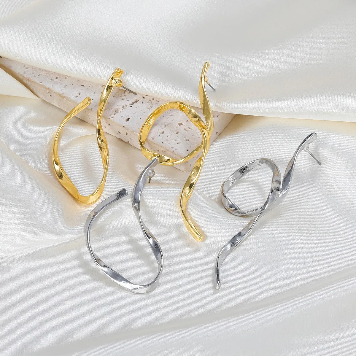 Pre Order:  Asymmetric Minimalist Alloy Earrings