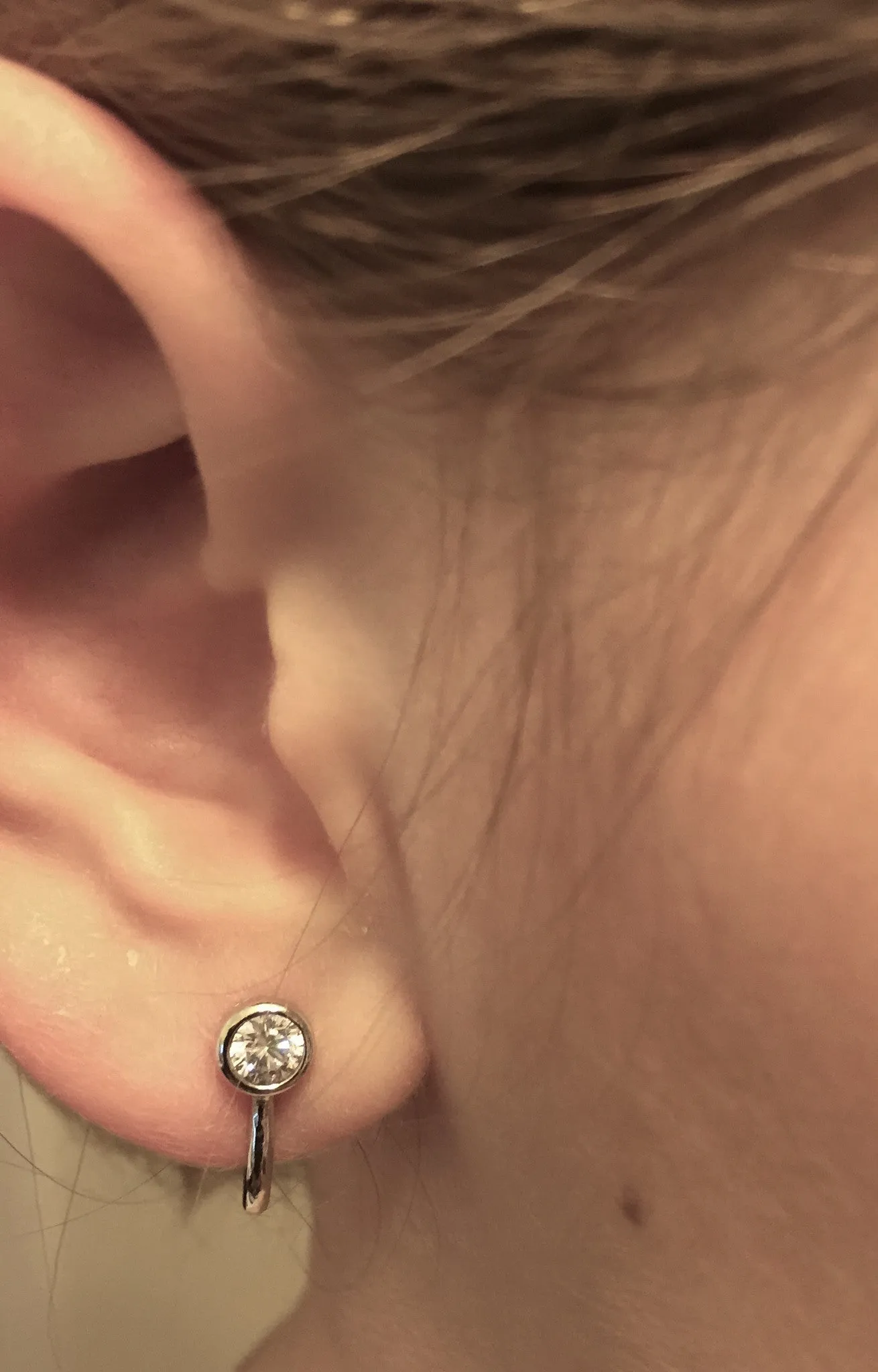 Screw On Cubic Half Hoop - 5mm