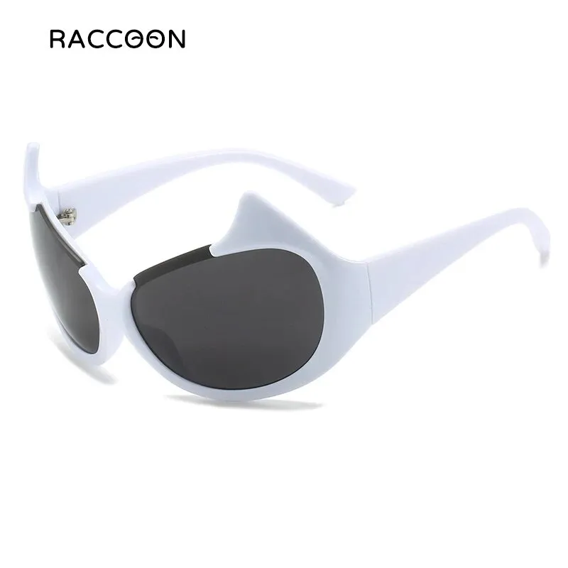 TEEK - Devious Cat Eye Sunglasses